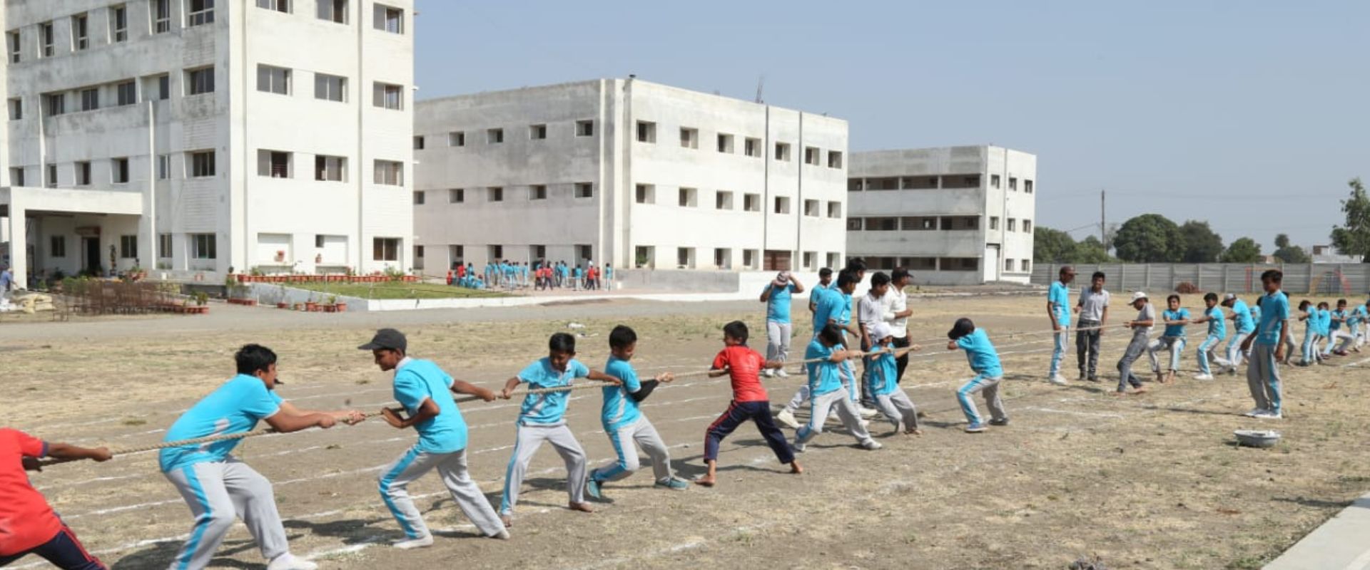 Sardana International School